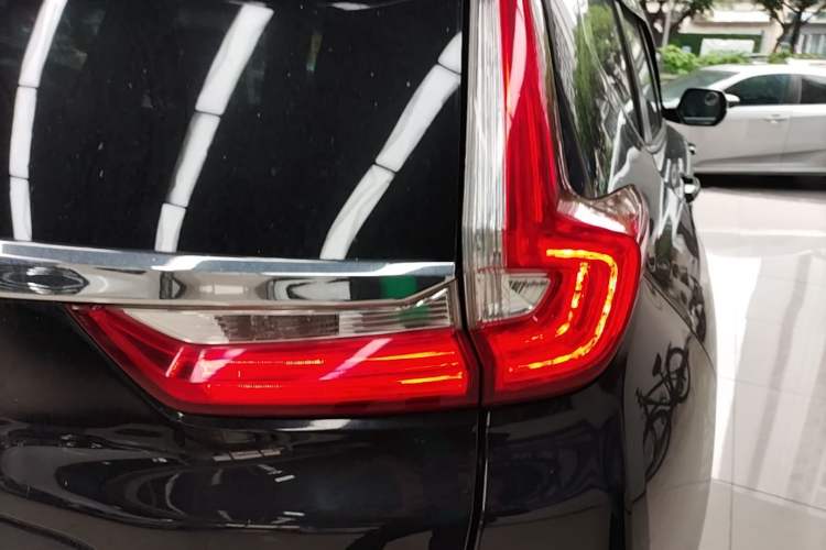 Used Honda CR-V 2017 240TURBO CVT 2WD Urban Edition Exterior 3