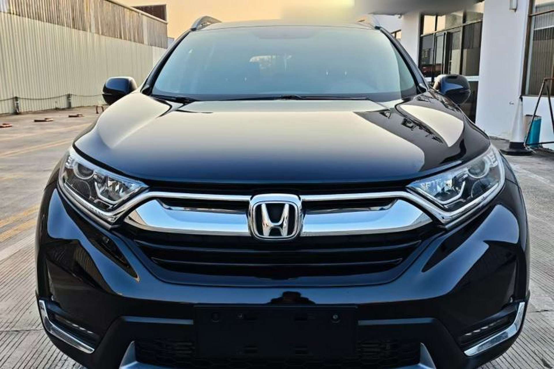Used Honda CR-V 2017 240TURBO CVT Front-Wheel Drive Fashion Edition Exterior 4