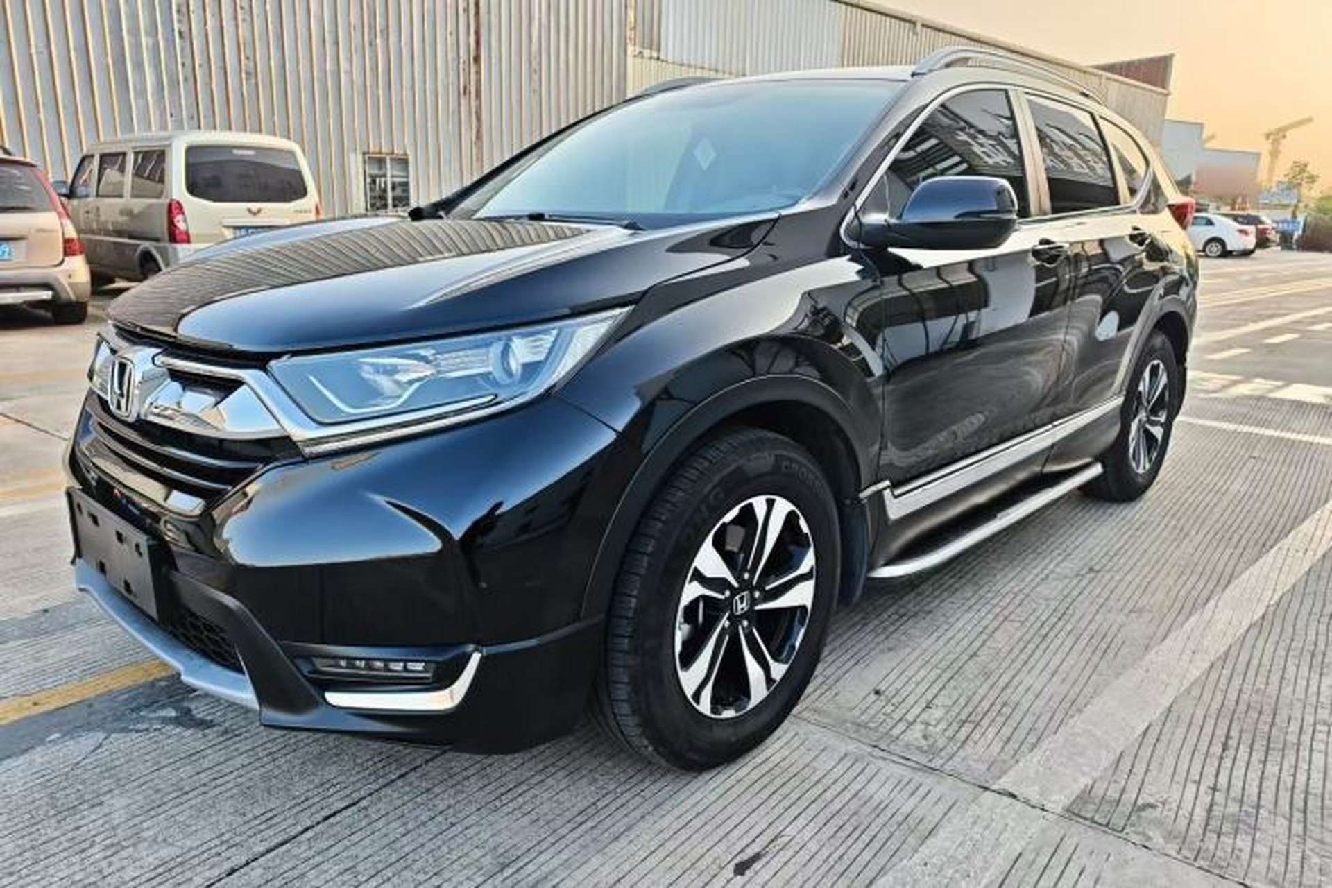 Used Honda CR-V 2017 240TURBO CVT Front-Wheel Drive Fashion Edition Exterior 5