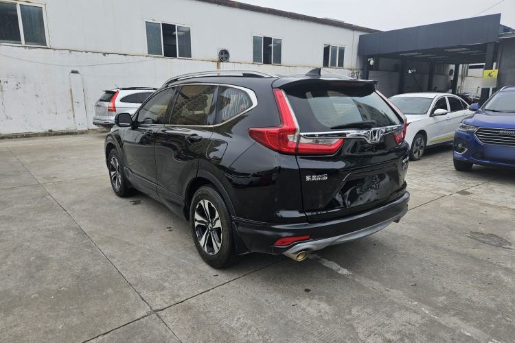 Used Honda CR-V 2017 240TURBO Manual Two-Wheel Drive Classic Edition Exterior 6