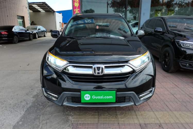 Used Honda CR-V 2017 240TURBO CVT Front-Wheel Drive Fashion Edition Front