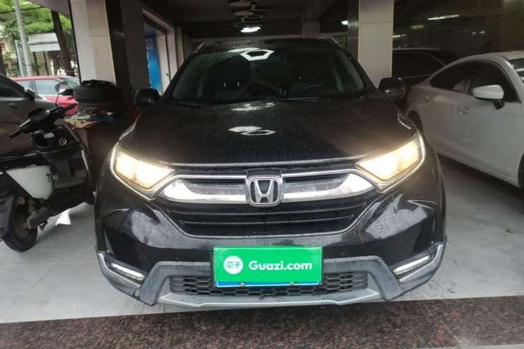 Used Honda CR-V 2017 240TURBO CVT Front-Wheel Drive Fashion Edition Front