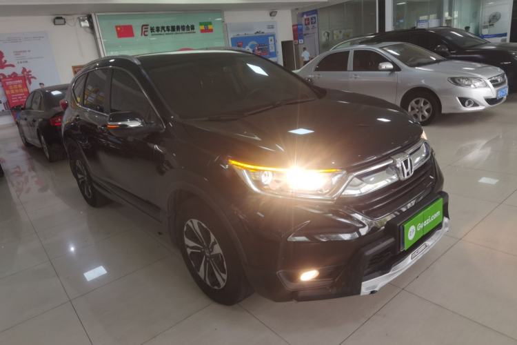 Used Honda CR-V 2017 240TURBO CVT 2WD Urban Edition Front Right 45 Deg