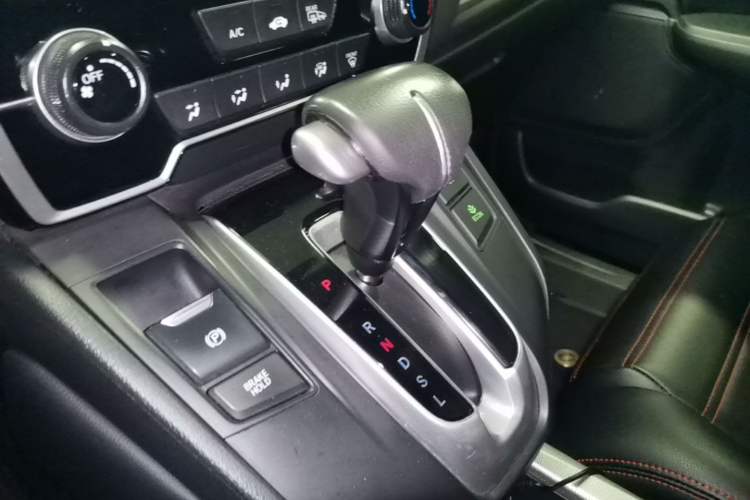 Used Honda CR-V 2017 240TURBO CVT 2WD Urban Edition Gear Lever