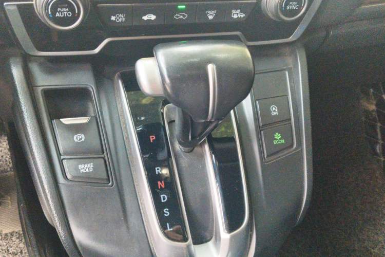 Used Honda CR-V 2017 240TURBO CVT Front-Wheel Drive Fashion Edition Gear Lever