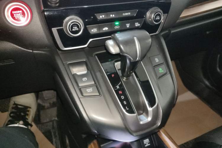 Used Honda CR-V 2017 240TURBO CVT Front-Wheel Drive Fashion Edition Gear Lever