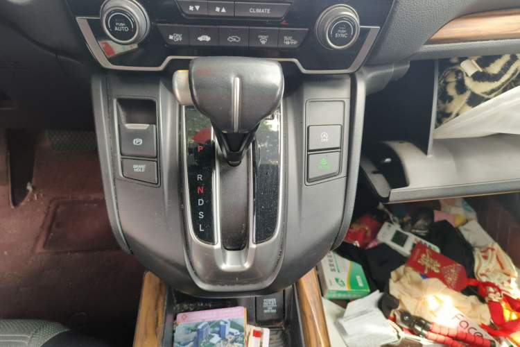 Used Honda CR-V 2017 240TURBO CVT Front-Wheel Drive Fashion Edition Gear Lever