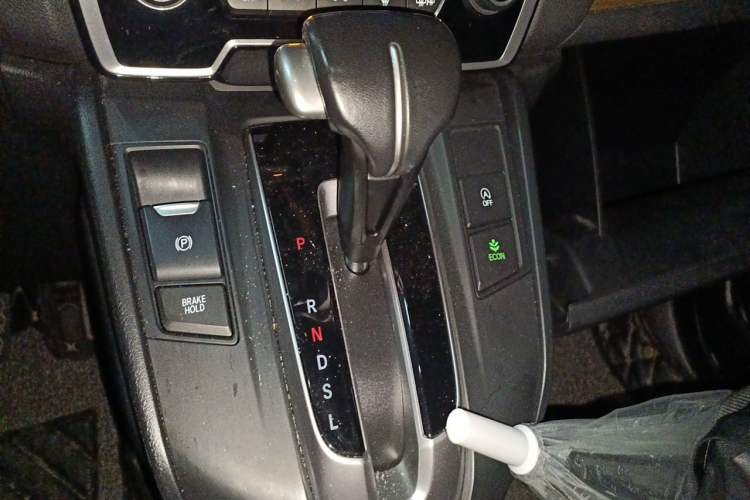 Used Honda CR-V 2017 240TURBO CVT Front-Wheel Drive Fashion Edition Gear Lever