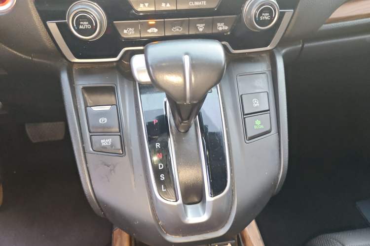Used Honda CR-V 2017 240TURBO CVT Front-Wheel Drive Fashion Edition Gear Lever