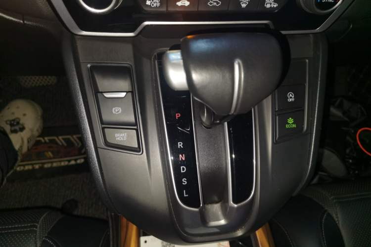 Used Honda CR-V 2017 240TURBO CVT Front-Wheel Drive Fashion Edition Gear Lever