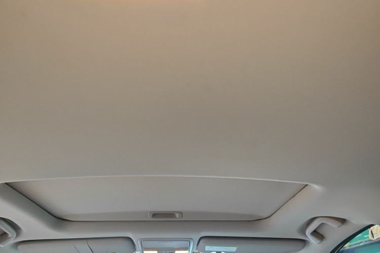 Used Honda CR-V 2017 240TURBO CVT 2WD Comfort Version Headliner