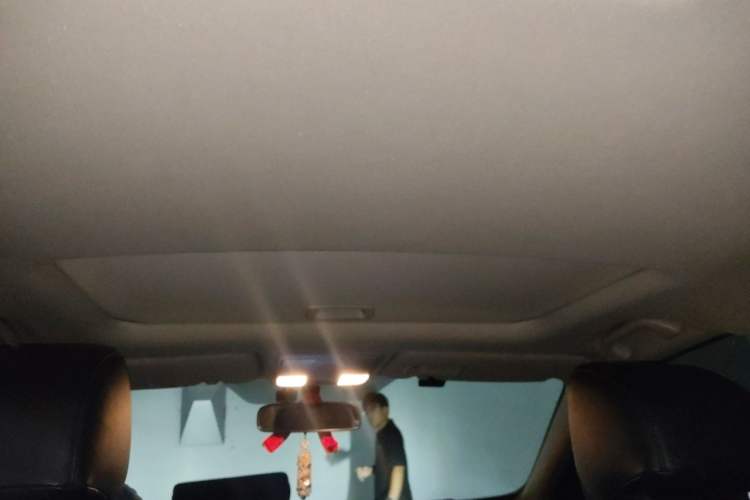 Used Honda CR-V 2017 240TURBO CVT 2WD Comfort Version Headliner