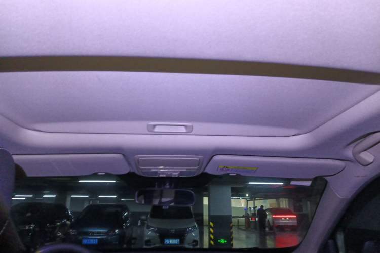 Used Honda CR-V 2017 240TURBO CVT 2WD Comfort Version Headliner