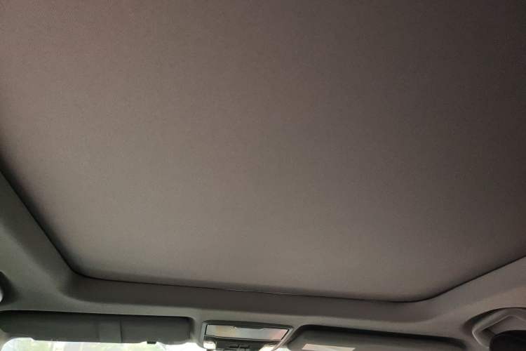Used Honda CR-V 2017 240TURBO CVT Front-Wheel Drive Fashion Edition Headliner