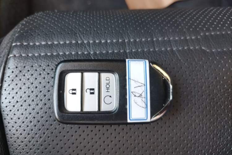 Used Honda CR-V 2017 240TURBO CVT Front-Wheel Drive Fashion Edition Interior 1