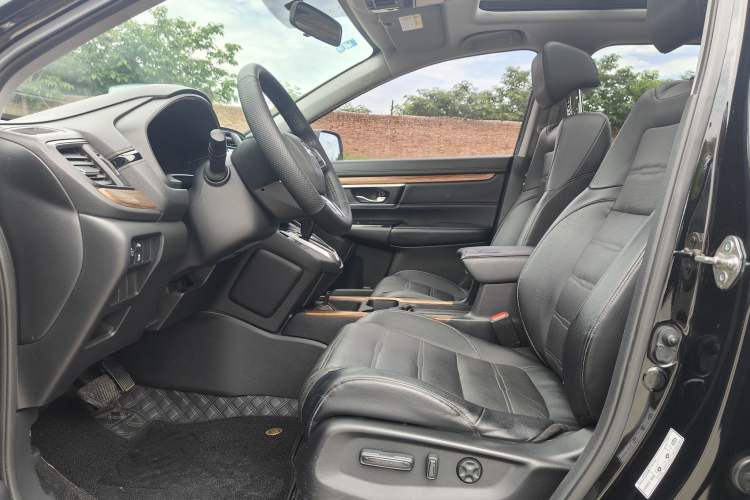 Used Honda CR-V 2017 240TURBO CVT Four-Wheel Drive Luxury Edition Interior 1