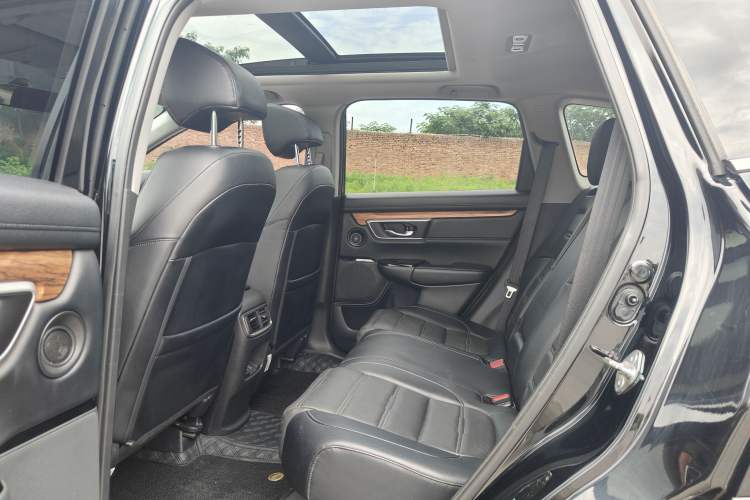 Used Honda CR-V 2017 240TURBO CVT Four-Wheel Drive Luxury Edition Interior 2