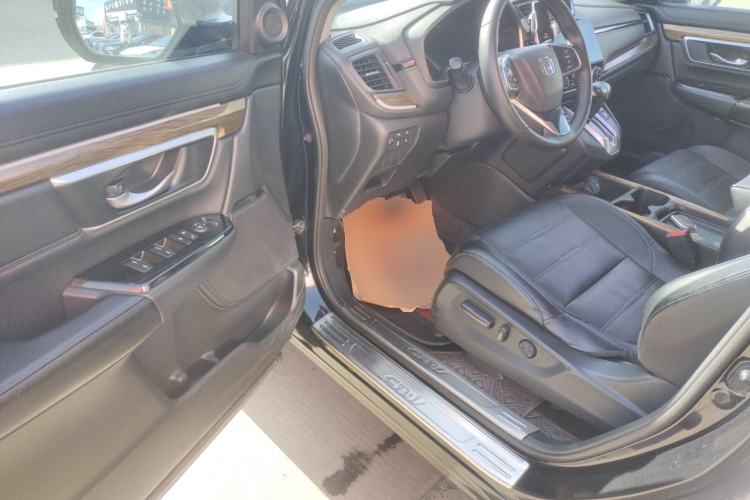 Used Honda CR-V 2017 240TURBO CVT Four-Wheel Drive Luxury Edition Interior 3