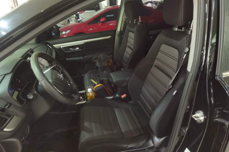 Used Honda CR-V 2017 240TURBO CVT 2WD Urban Edition Left Front Seat