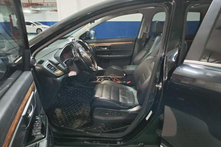 Used Honda CR-V 2017 240TURBO CVT Front-Wheel Drive Fashion Edition Left Front Seat