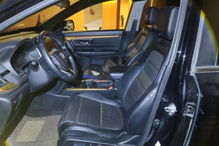 Used Honda CR-V 2017 240TURBO CVT Front-Wheel Drive Fashion Edition Left Front Seat