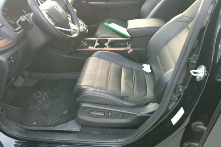Used Honda CR-V 2017 240TURBO CVT Front-Wheel Drive Fashion Edition Left Front Seat