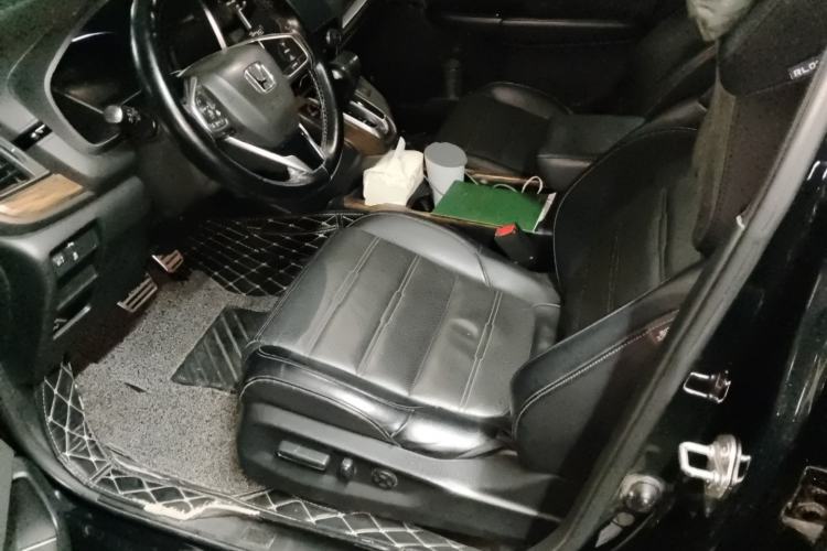 Used Honda CR-V 2017 240TURBO CVT Front-Wheel Drive Fashion Edition Left Front Seat