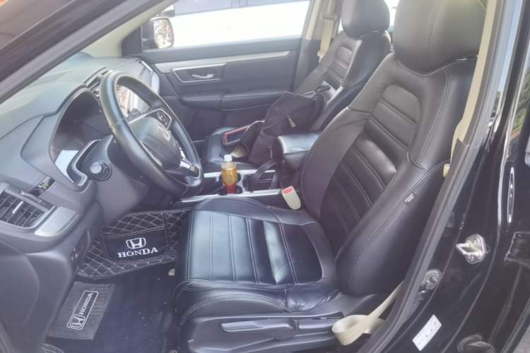 Used Honda CR-V 2017 240TURBO CVT 2WD Comfort Version Left Front Seat