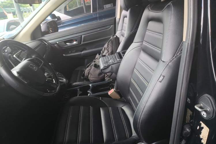 Used Honda CR-V 2017 240TURBO CVT 2WD Comfort Version Left Front Seat