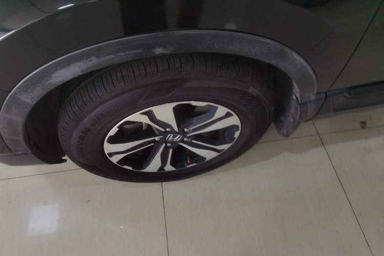 Used Honda CR-V 2017 240TURBO CVT 2WD Urban Edition Left Front Wheel Hub