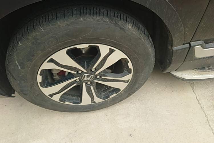 Used Honda CR-V 2017 240TURBO CVT Front-Wheel Drive Fashion Edition Left Front Wheel Hub