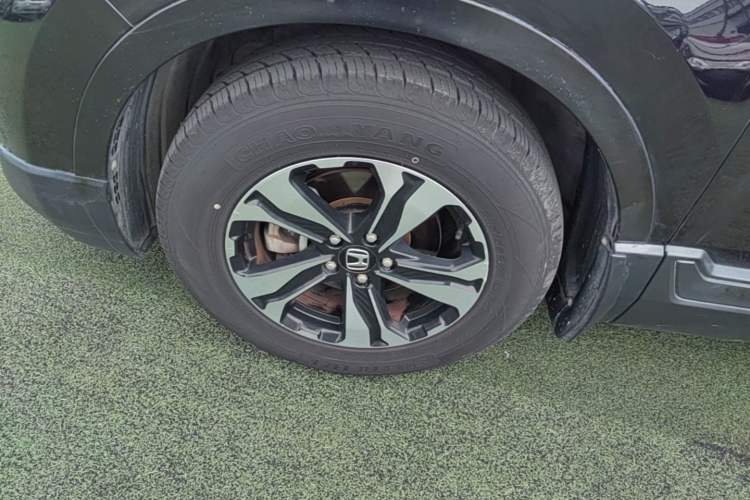 Used Honda CR-V 2017 240TURBO CVT 2WD Urban Edition Left Front Wheel Hub