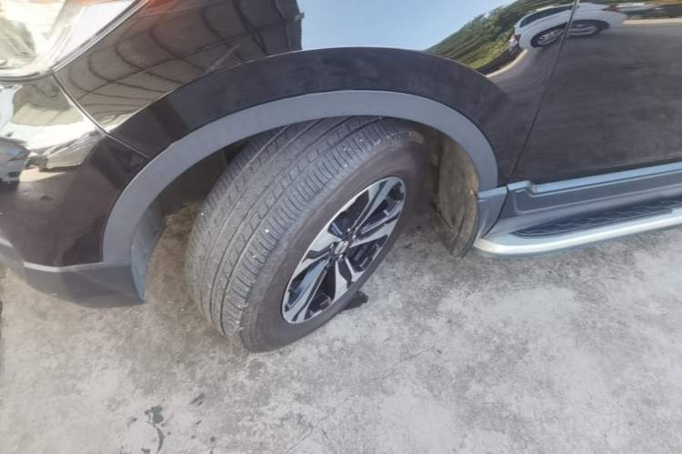 Used Honda CR-V 2017 240TURBO CVT 2WD Comfort Version Left Front Wheel Hub