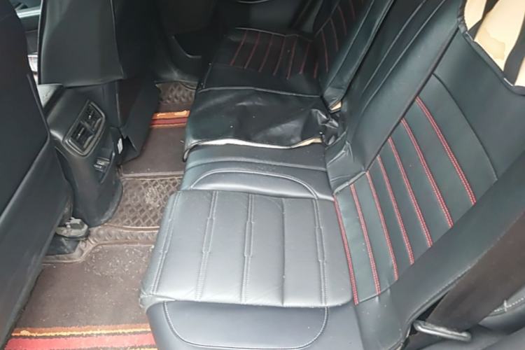 Used Honda CR-V 2017 240TURBO CVT Front-Wheel Drive Fashion Edition Left Rear Seat