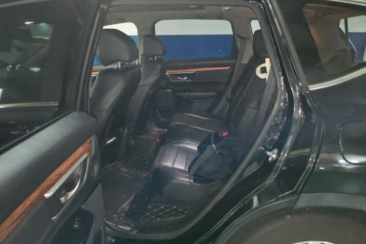 Used Honda CR-V 2017 240TURBO CVT Front-Wheel Drive Fashion Edition Left Rear Seat