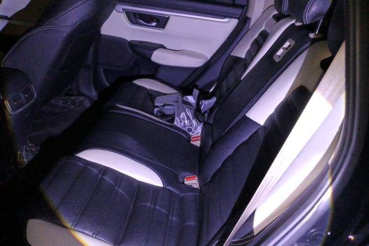 Used Honda CR-V 2017 240TURBO CVT 2WD Comfort Version Left Rear Seat