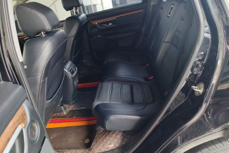 Used Honda CR-V 2017 240TURBO CVT Front-Wheel Drive Fashion Edition Left Rear Seat