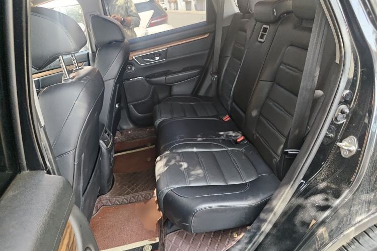 Used Honda CR-V 2017 240TURBO CVT Front-Wheel Drive Fashion Edition Left Rear Seat