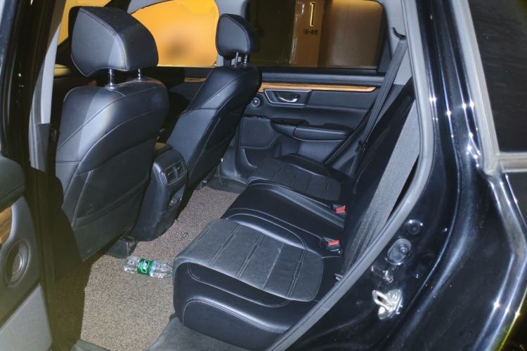 Used Honda CR-V 2017 240TURBO CVT Front-Wheel Drive Fashion Edition Left Rear Seat