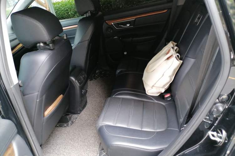 Used Honda CR-V 2017 240TURBO CVT Front-Wheel Drive Fashion Edition Left Rear Seat