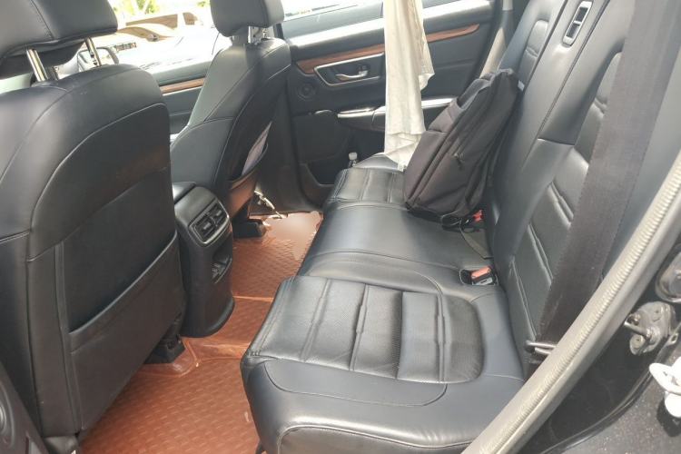 Used Honda CR-V 2017 240TURBO CVT Front-Wheel Drive Fashion Edition Left Rear Seat