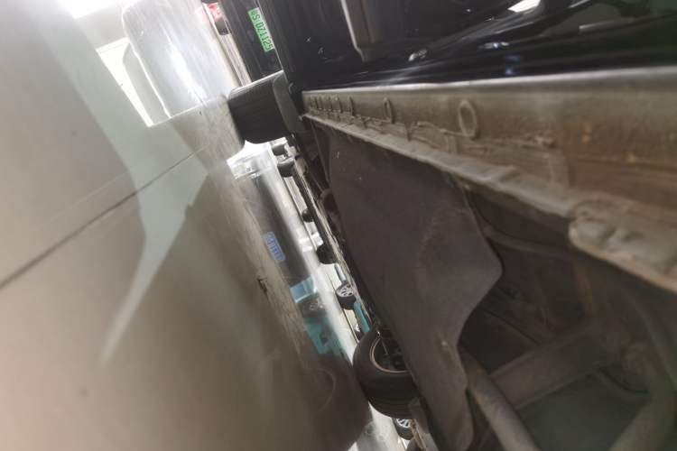 Used Honda CR-V 2017 240TURBO CVT 2WD Urban Edition Left Side Sill