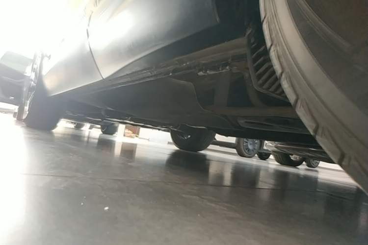Used Honda CR-V 2017 240TURBO CVT 2WD Urban Edition Left Side Sill