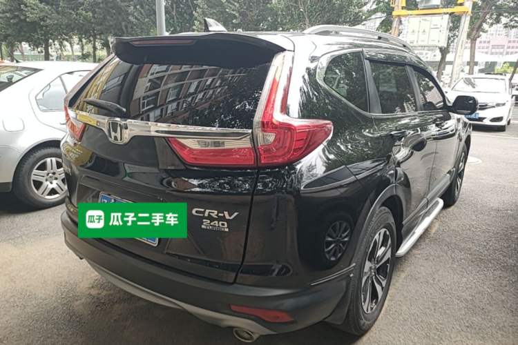 Used Honda CR-V 2017 240TURBO CVT 2WD Urban Edition Rear Right 45 Deg