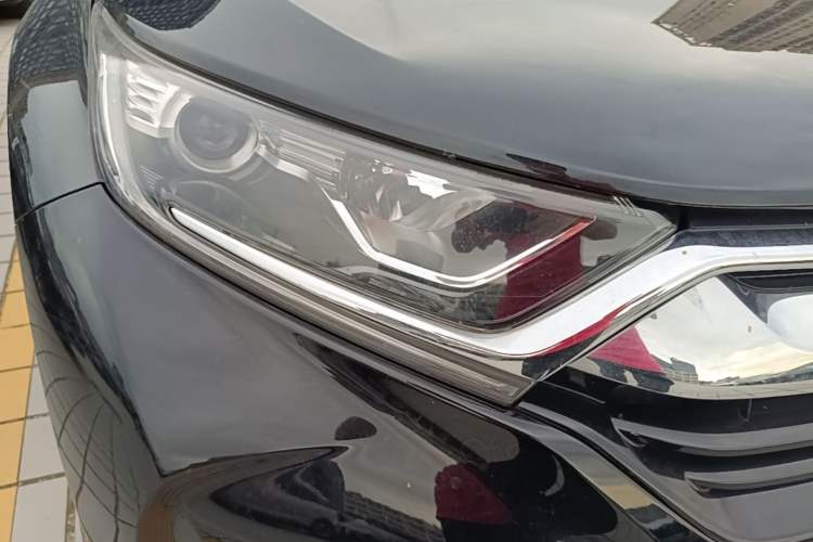 Used Honda CR-V 2017 240TURBO CVT Front-Wheel Drive Fashion Edition Right Front Headlight