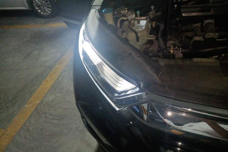 Used Honda CR-V 2017 240TURBO CVT Four-Wheel Drive Prestige Edition Right Front Headlight