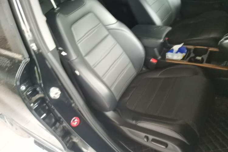 Used Honda CR-V 2017 240TURBO CVT Front-Wheel Drive Fashion Edition Right Front Seat