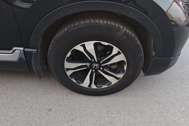 Used Honda CR-V 2017 240TURBO CVT Front-Wheel Drive Fashion Edition Right Front Wheel Hub