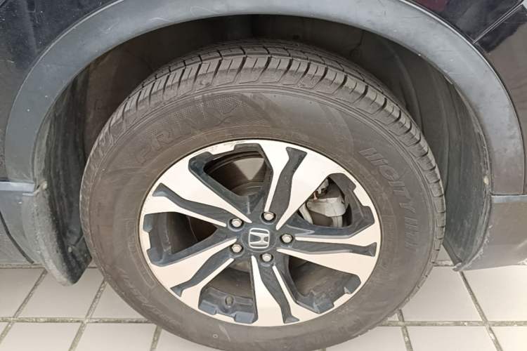 Used Honda CR-V 2017 240TURBO CVT Front-Wheel Drive Fashion Edition Right Front Wheel Hub