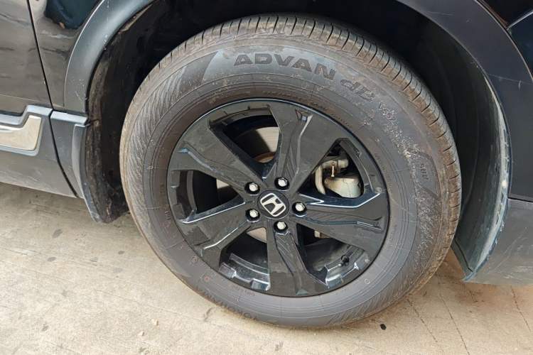 Used Honda CR-V 2017 240TURBO CVT Front-Wheel Drive Fashion Edition Right Front Wheel Hub